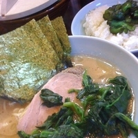 「ほうれん草らーめん（￥800）」@横浜家系ラーメン 家家家 飯田橋店の写真