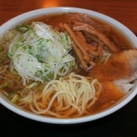 「らーめん（少なめ 650円）+ネギ多め」@大勝軒 淵野辺店の写真