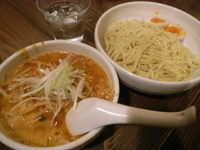 「味玉辛味つけそば￥850」@麺処くるりの写真