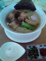 「黄金厚切りチャーシューメン」@MENYA 食い味の道有楽の写真