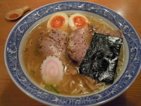 「特製中華そば（柚子唐辛子付き） 850円」@中華そば 青葉 北千住丸井店の写真