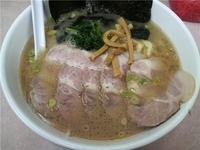 「チャーシューメン（太麺）」@横浜ラーメン あばん 上尾西口駅前店の写真