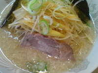 「ネギラーメン（脂多目） 600円」@いとう屋の写真