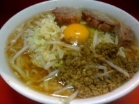 「小ラーメン フリフリカレー 生卵」@ラーメン二郎 上野毛店の写真