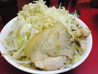 「ラーメン（野菜、ニンニク）」@モッコリ豚の写真