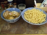 「つけめん（大盛）+豚のせ+味玉」@六厘舎 本店の写真