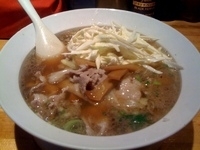 「ネギマヨ 肉ラーメン」@Heaven's Kitchen 玲音の写真