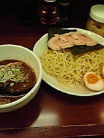 「特製濃厚魚介つけ麺」@関東風とんこつらーめん 五衛門 山王店の写真