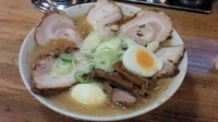 「チャ-シュ-麺大盛+たまご入り。」@下頭橋ラーメンの写真