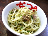 「トシ店長の麺で作ったまかない創作お通し￥100」@なんつッ亭 秦野本店の写真