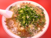 「特製醤油ラーメン 大（750円）」@ラーメン魁力屋 武蔵村山店の写真