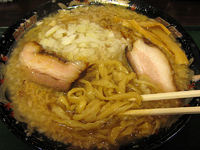 「燕三条系ラーメン（大）@780」@煮干 丸めの写真