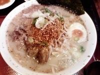 「スタミナニンニクラーメン」@ラーメン なる木の写真