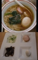 「特選本枯そば」@本枯中華そば 魚雷の写真