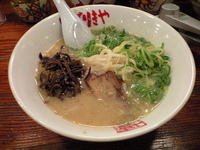 「ばりきめん（650円）+九条ねぎ（50円）」@八番山 博多らーめん ばりきや 前橋店の写真