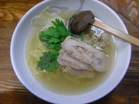 「鶏塩らー麺」@厚木本丸亭の写真