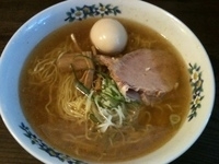 「塩ラーメン+味玉」@雷文の写真