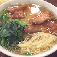 「排骨麺の大盛と排骨炒飯」@三和楼の写真