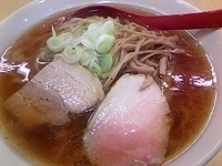 「醤油らーめん」@麺や 七彩の写真