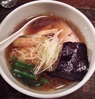 「醤油らーめん:680円」@中田兄弟の写真