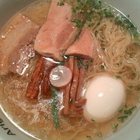 「豚バラ・天然塩¥1,150」@ヌードル&ダイニング ありがとうの写真