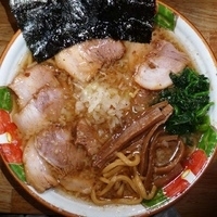「燕三条麺（並750円）+バラチャーシュー200円+背脂増し（無料」@パワー軒の写真