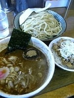 「つけそば並+ミニチャーシュー丼」@本家大黒屋本舗 平井店の写真