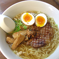 「半熟味玉子らー麺 800円」@臨機の写真