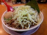 「黒半熟卵ラーメン（醤油）@替玉@もやし」@つけ麺中華そば 節 本八幡店の写真