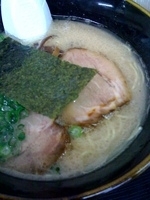 「らーめん（650円）」@博多らーめん いのうえの写真