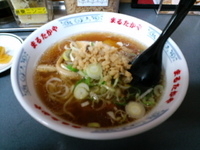 「（小）らーめん500円+（小）ライス110円」@まるたかや 牛島本店の写真