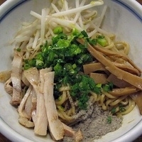 「油そば￥650」@麺鮮醤油房 周平の写真