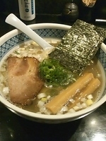 「塩煮干ら～めん」@七重の味の店 めじろ 代々木店の写真