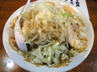「ラーメン（700円）」@らーめん kaeruの写真