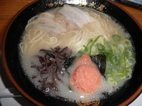 「博多らーめん+明太子+替玉1 「580円+100円+150円」」@博多ラーメン 清水屋の写真