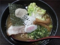 「新作B（煮干しスペシャル・マイナーチェンジ）+味玉+メンマ（サー」@マルホン拉麺の写真