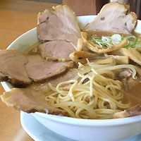 「味噌らーめん大盛+チャーシュー（麺硬め）」@尾道ラーメン 正ちゃんの写真