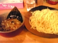 「つけ麺（中盛・あつもり）」@つけ麺屋 やすべえ 赤坂店の写真