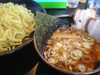 「皮付きバラつけ麺700円」@つけ麺屋 おやじの写真