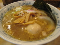 「ラーメン（大）+全部のせ」@新橋 大勝軒の写真