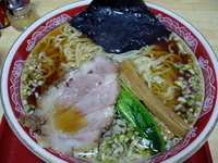 「ラーメン（大盛り）」@らあめん花果山の写真