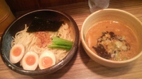 「濃コクつけ麺・中盛・もっちり麺+味玉」@オリきんの写真