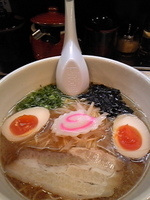 「しょうゆラーメン」@らーめん ぶぅ 中野店の写真