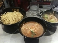 「つけめん 野菜トッピング」@つけめん102 川口店の写真