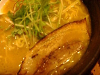 「濃厚中華そば 大盛」@中華そば らぁ麺三軒屋の写真