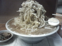 「ラーメン（ヤサイ・ショウガダレ）」@ラーメン富士丸 板橋南町店の写真