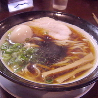 「なにわブラック 750円 + 煮玉子 50円」@金久右衛門 本店の写真