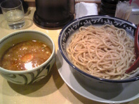 「辛つけ麺（大盛り）」@つけ麺 翼の写真