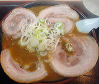 「かれーらーめん（らいす付き）840円（寒い日限定）+チャーシュー」@麺や 手ごね竹の写真