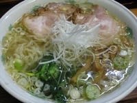 「塩らーめん（手打ち麺）大盛800円」@軍鶏ラーメン美幸の写真